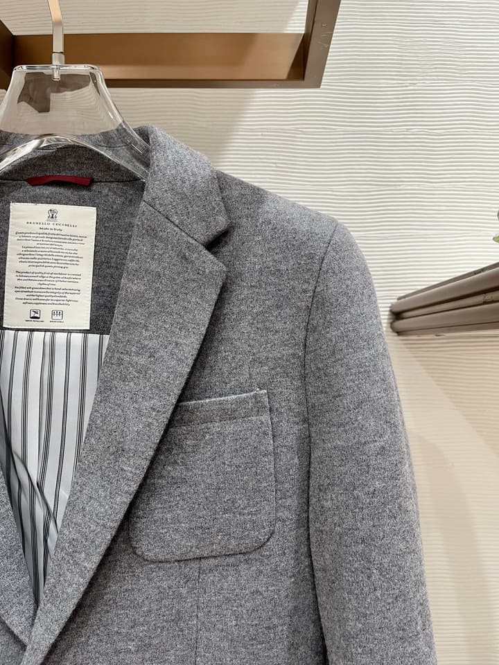 Brunello Cucinelli Men's Slim Fit Mixed Fabric Blazer – 2025FW in Dark Charcoal Gray