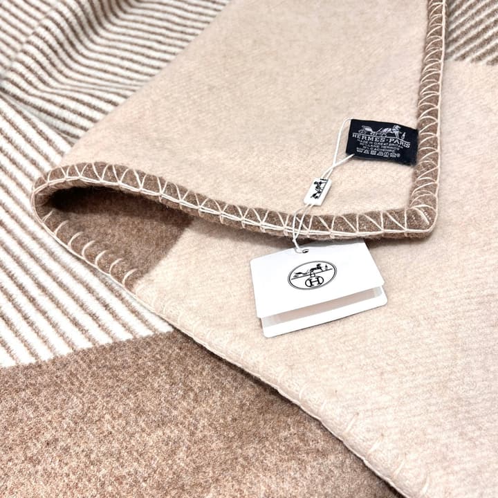 Hermès H Riviera Wool Cashmere Blanket in Beige And Taupe Reversible