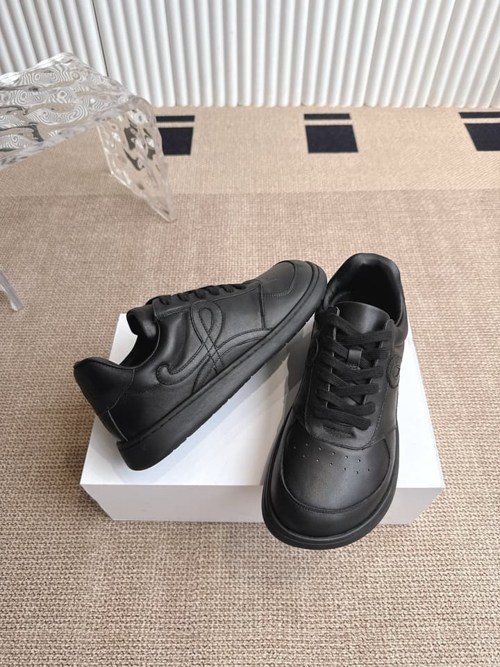 Loewe Spliced Minimalist Sneakers in Black