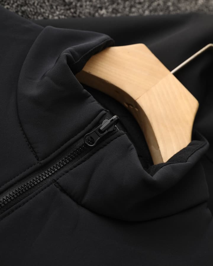 Arc'teryx 3-in-1 Detachable Windbreaker Jacket – 24FW in Black