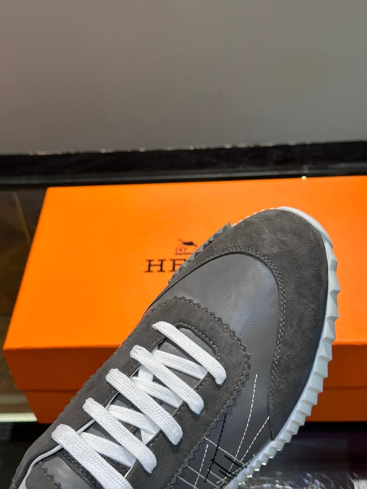 Hermès Bouncing Sneakers in Dark Grey Textured