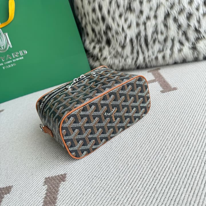Goyard Muse Mini Vanity Case in Bright Orange Goyardine