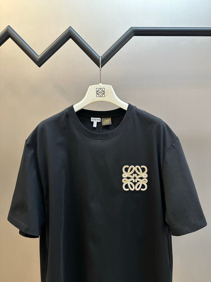 Loewe Double Anagram Embroidery Crewneck T-Shirt in Black