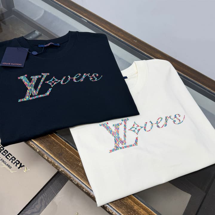 Louis Vuitton Embroidered Logo Oversized T-Shirt – Summer Collection – 26SS in Apricot Colorful LV Lovers