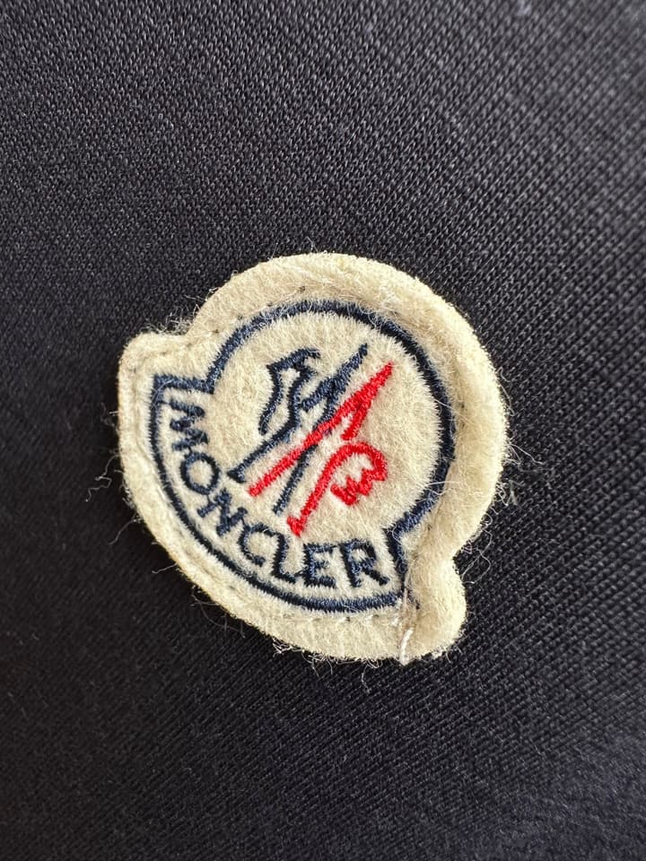 Moncler Urban Casual Tracksuit Set – 2026SS in Black