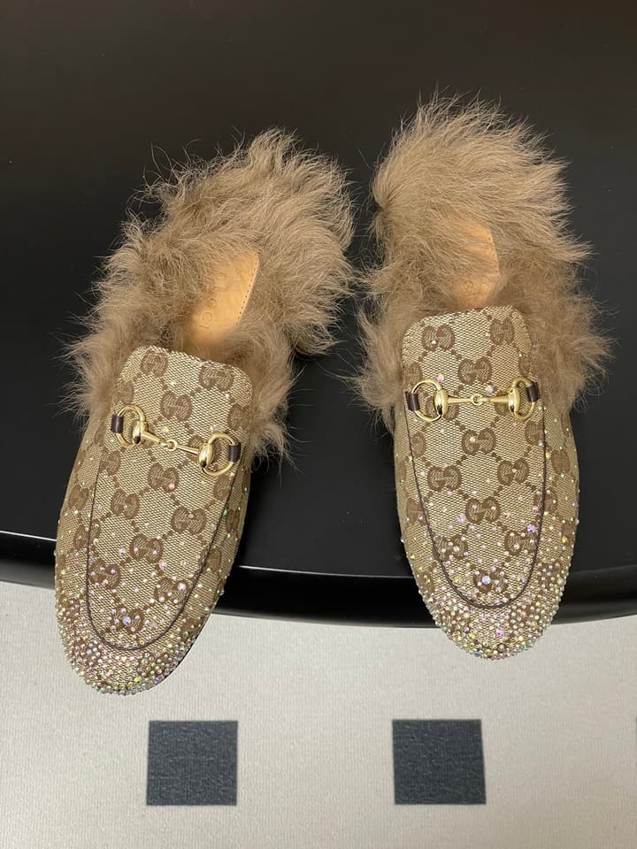 Gucci Princetown Wool Horsebit Mules – 2025 Fall Collection