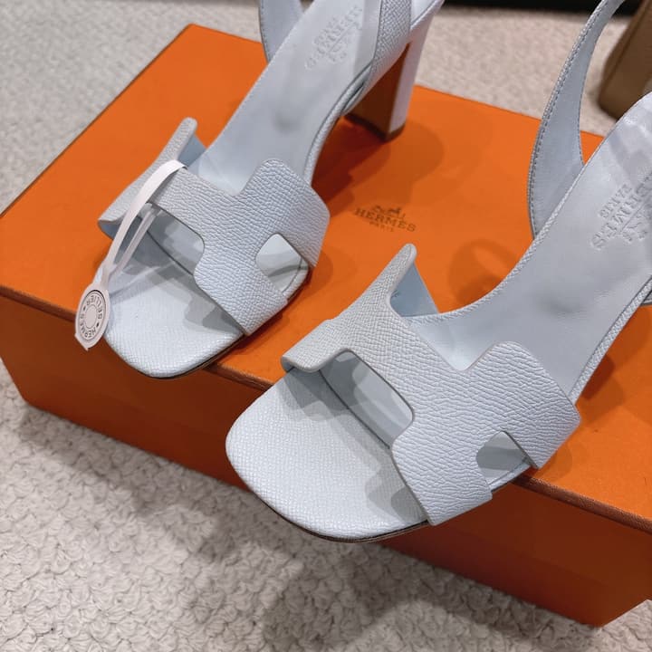 Hermès Eremite 80 Heeled Sandals in Blush Pink