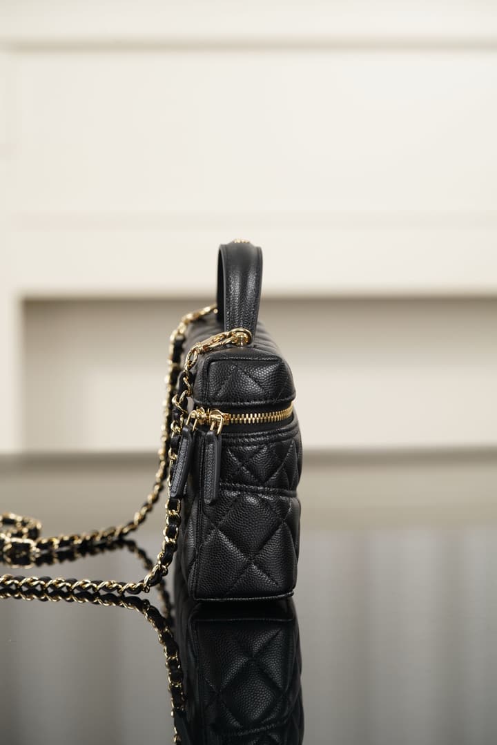Chanel 26A LP Box Bag – 26A Collection