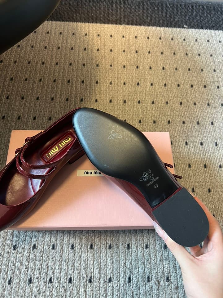 Miu Miu Pointed Toe Mary Jane Block Heels in Patent Black