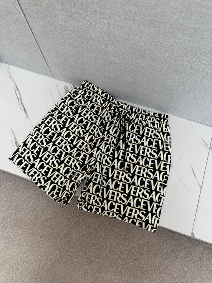 Versace Men's Casual Beach Shorts – 2025SS Collection in Black Gold Baroque Print
