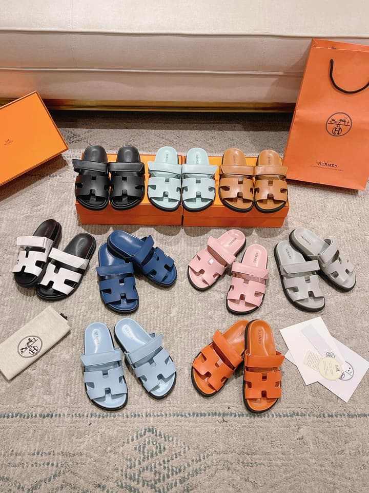 Hermès Chypre Slides – 2023SS Collection in Black And White
