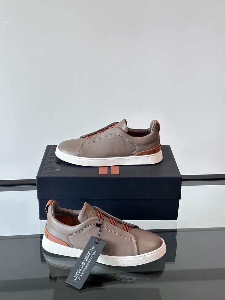 Zegna Men's Low-Top Leather Sneakers in Black & White