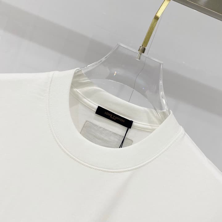 Louis Vuitton Clover Logo Embroidered Cotton T-Shirt in Black