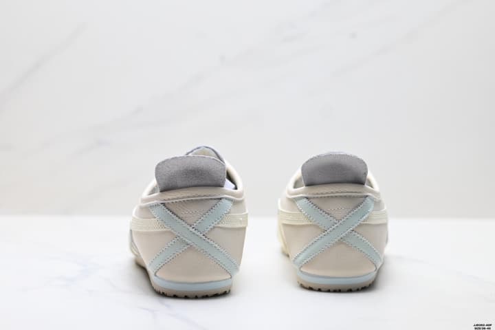 Onitsuka Tiger NIPPON MADE Mexico 66 DELUXE Sneakers in Cream With Teal Stripes