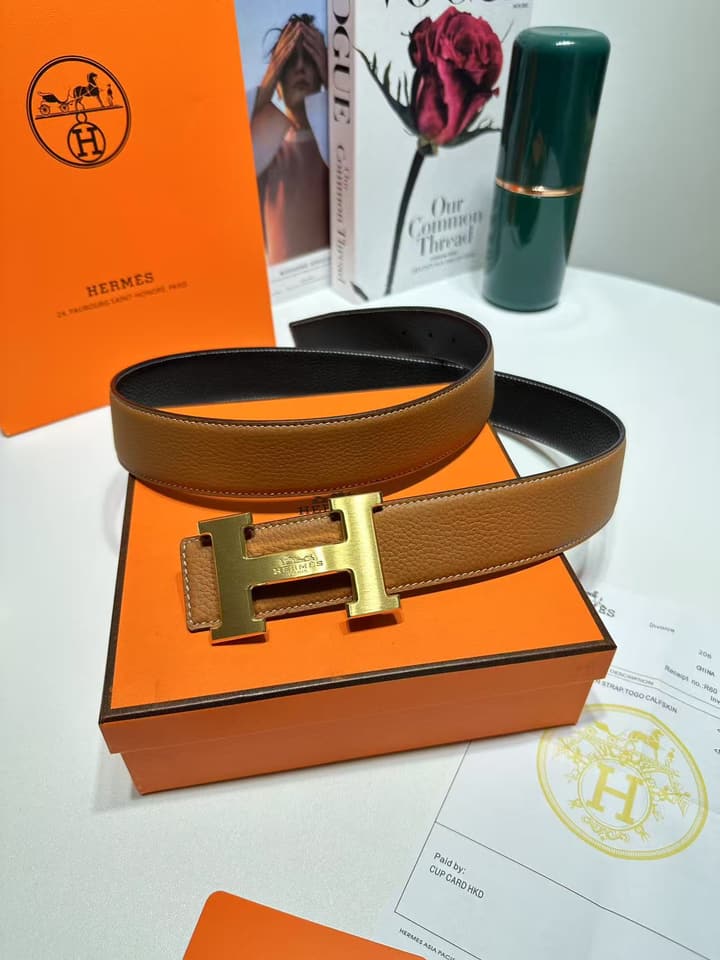 Hermès Men's Top-Layer Cowhide Pin Buckle Belt in Black With Silver Buckle
