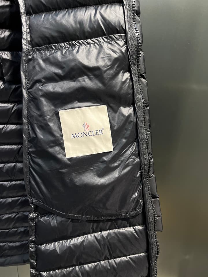 Moncler Waist-Cinching Hooded Down Jacket – Autumn/Winter Collection in Gold