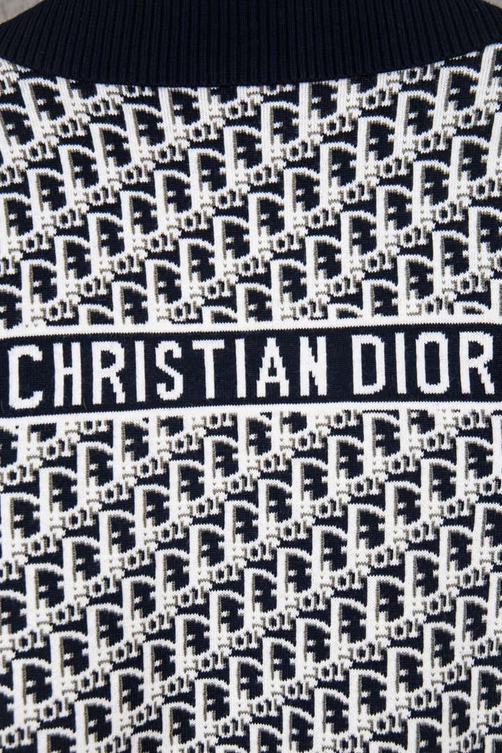 Dior Classic Oblique Reversible Cashmere Sweater – 25FW in Camel Oblique Pattern