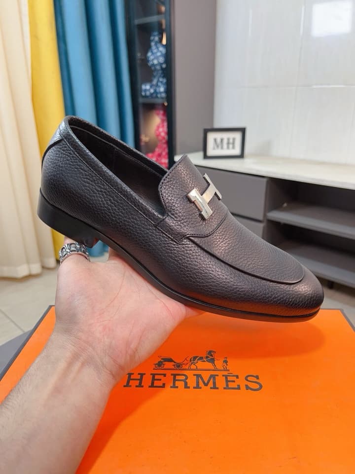 Hermès Business Leather Loafers