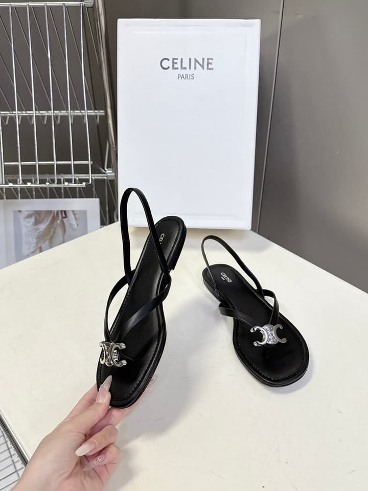Celine Triomphe Metal Buckle Thong Sandals – Spring/Summer Collection – 2026SS in Black