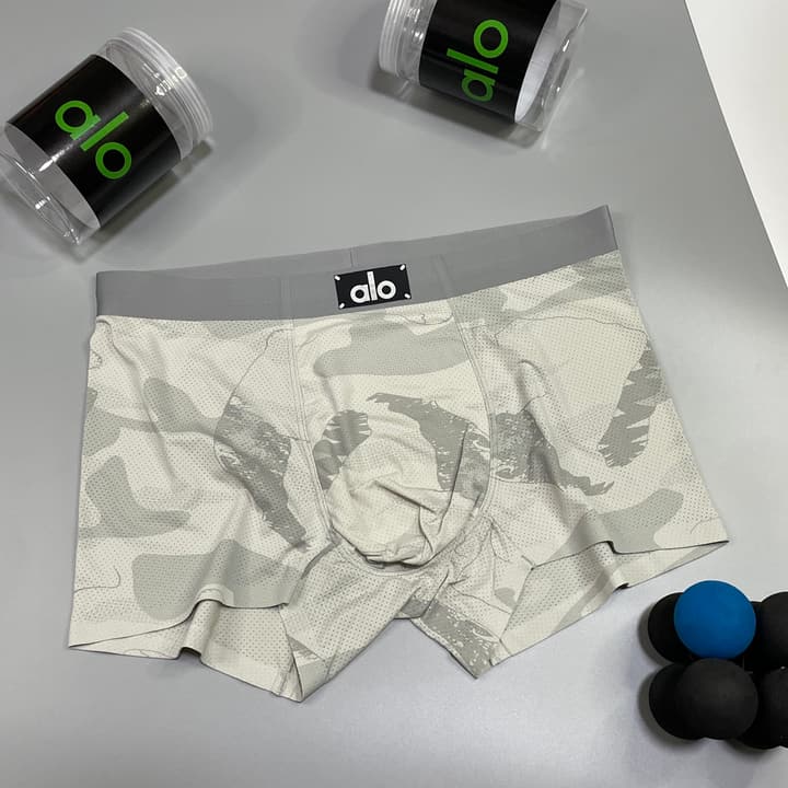 Alo Seamless Ice Silk Men's Underwear Box Set