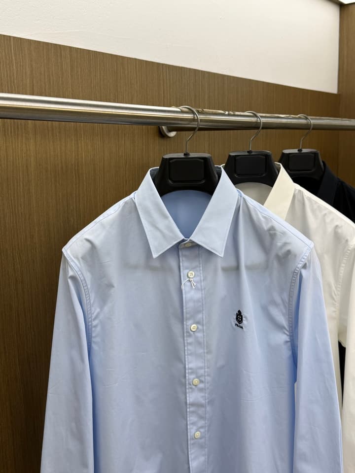 Prada Lightweight Cotton Long-Sleeve Shirt – Spring/Summer Collection