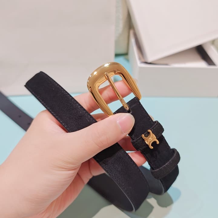 Celine 2.5cm Reversible Cowhide Belt in Classic Black