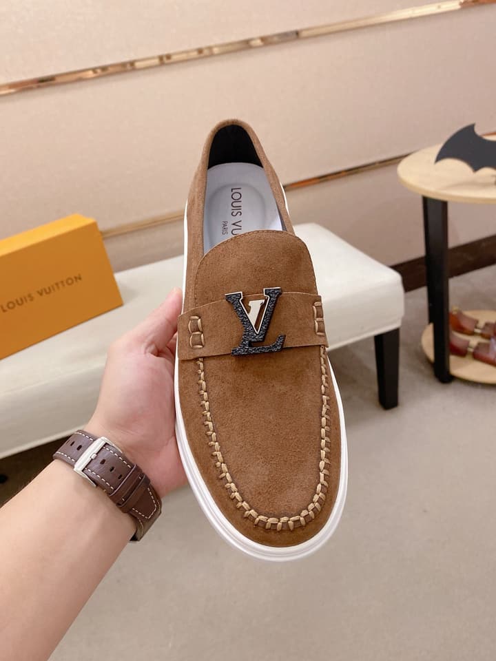 Louis Vuitton New Release Luxury Leather Loafers in Brown Loafer