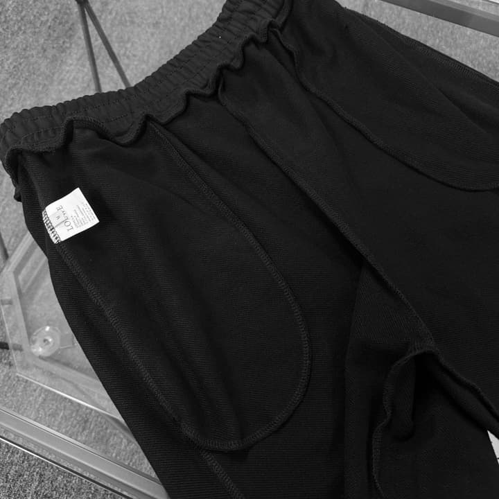 Loewe Classic Element Print Shorts – Spring/Summer Collection in Black With Blue Text