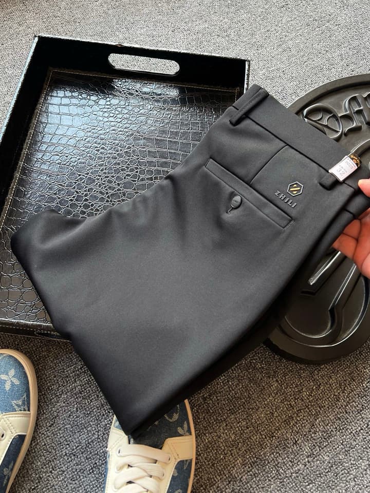 Zegna Business Casual Trousers in Dark Grey Business Casual