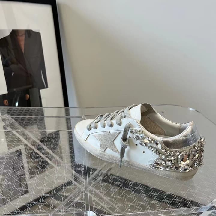 Golden Goose Superstar Diamond Tail Sneakers – 2023 Autumn/Winter in Distressed White With Royal Blue Rhinestone Heel