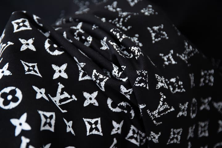 Louis Vuitton Monogram Gradient T-Shirt – Early Spring Collection – 26SS in Black Monogram Gradient