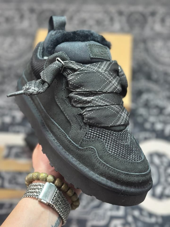 UGG Lowmel Sheepskin Snow Boots in Triple Black Suede