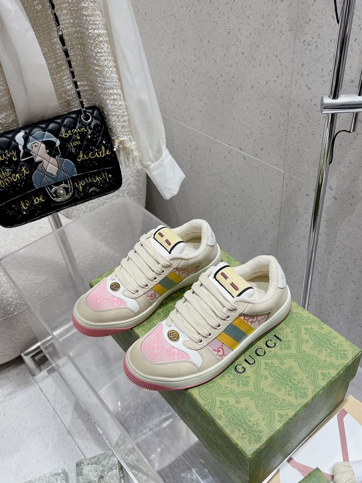 Gucci Screener Series Chunky Unisex Sneakers in Beige With Pastel Stripe And Pink Toe