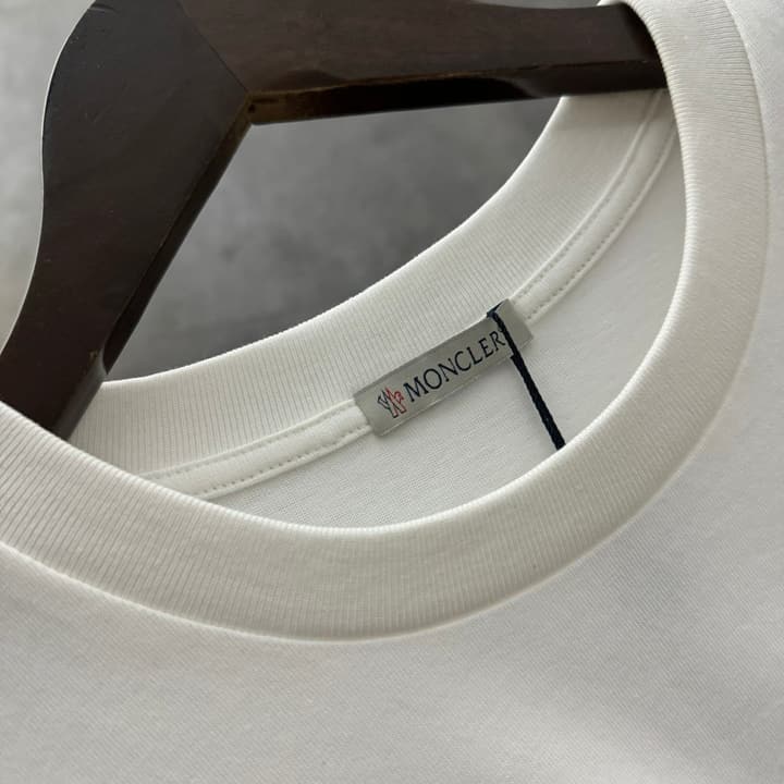 Moncler Small Logo Crewneck T-Shirt – 2026SS in Classic Black