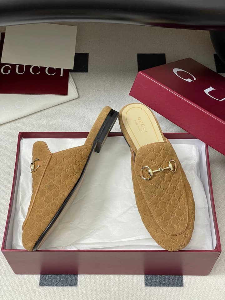 Gucci Princetown Double G Suede Mules – 2025 Fall Collection in Black Suede With Silver Hardware