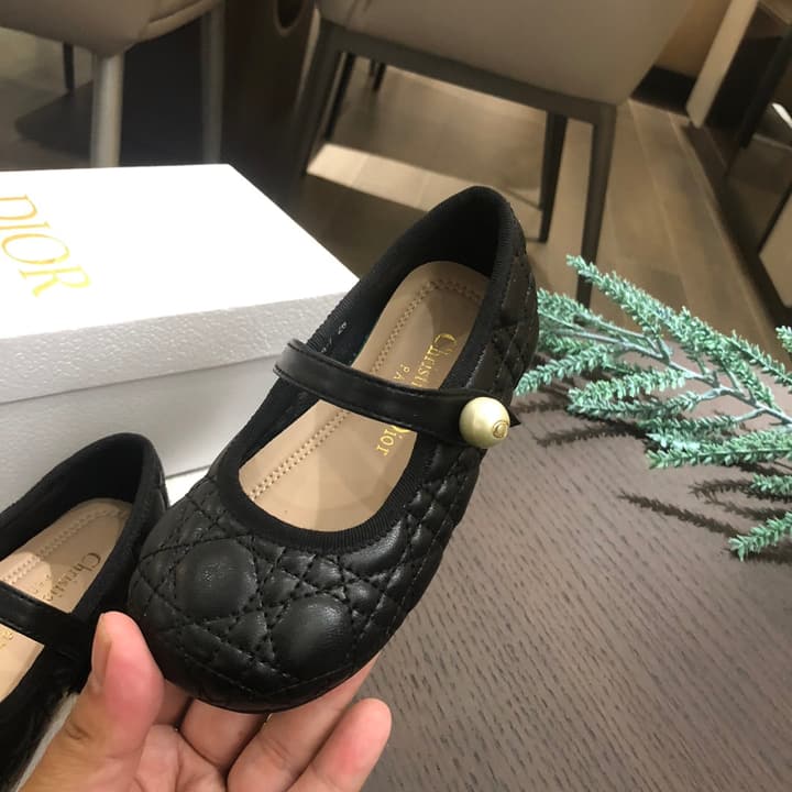 Dior DioBady Ballet Quilted Flats – Kids Collection – 2024SS in Black Quilted With Pearl Strap