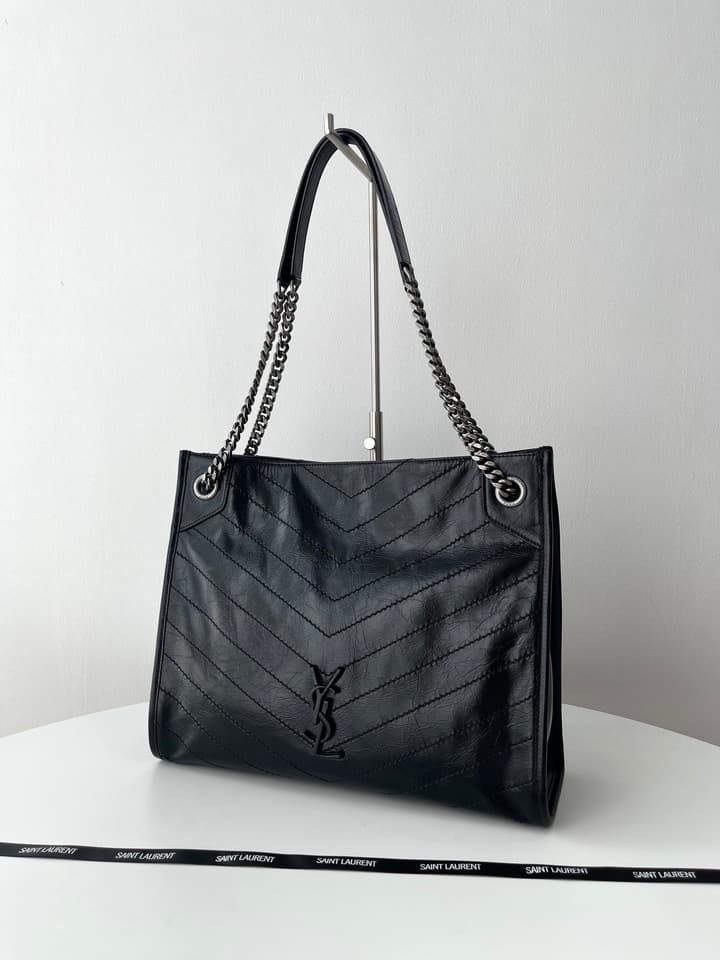 Saint Laurent Niki Shopping Bag