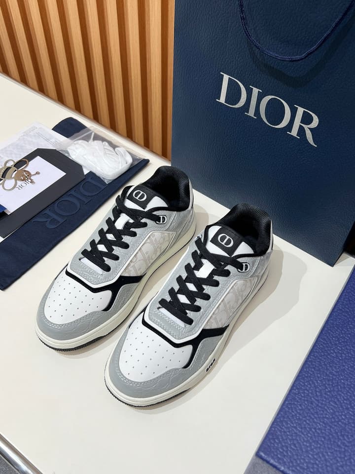 Dior B27 Unisex Sneakers – 2025 Collection in Black And Khaki Oblique