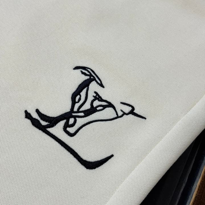 Louis Vuitton Casual Shorts – 2026 Collection in Apricot With Script Logo