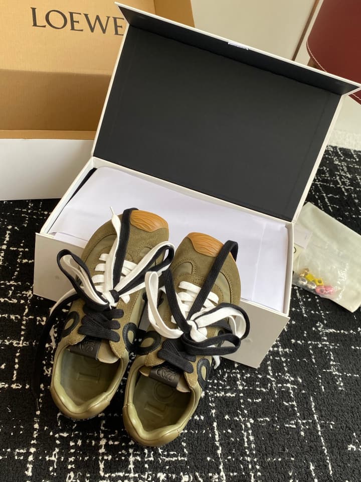 Loewe Ballet Runner Sneakers – 2025 Paris Fashion Week in Brown
