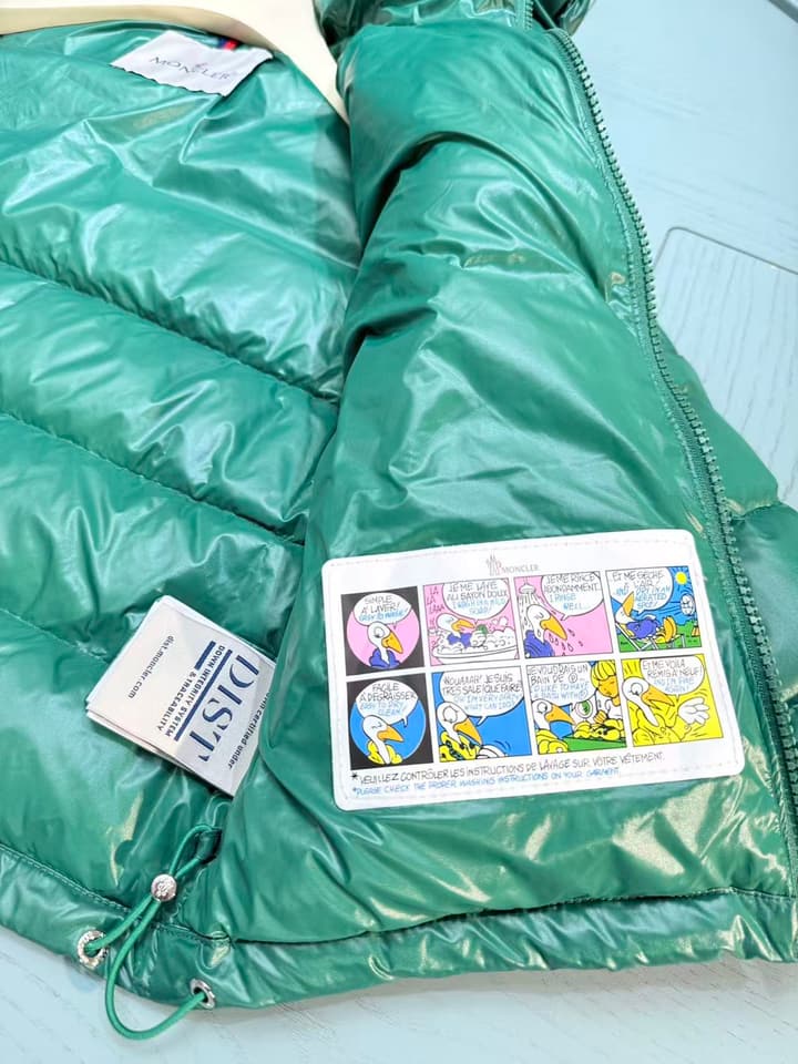 Moncler Kids Puffer Jacket – 2025 Collection in Light Pink