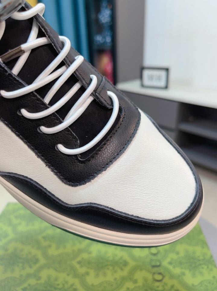 Gucci New Season Casual Fashion Sneakers in Black With Web Stripe