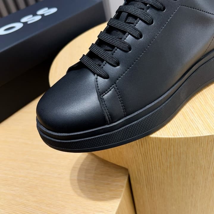 Boss Classic Driving Shoes in Black With Polished Toe
