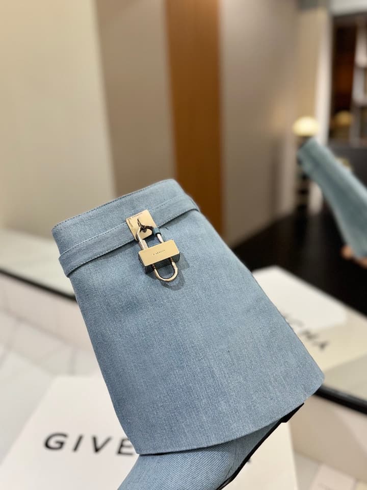 Givenchy Washed Denim Lock Knee-High Boots – 2024 SS in Soft Light Blue Denim