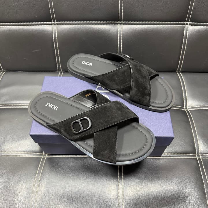 Dior Men's Pebbled Leather and Suede Slides – Spring/Summer Collection 2025 in Black Pebbled Leather Cross Strap