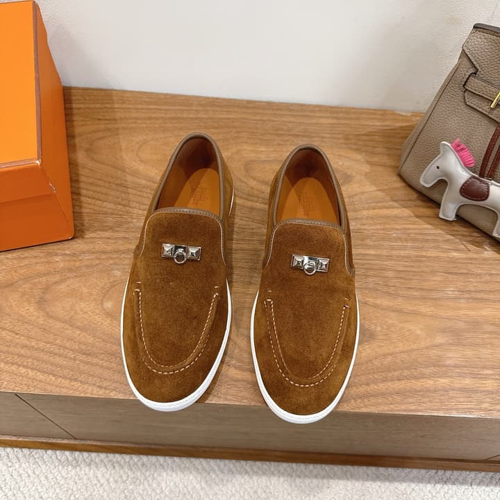 Hermès Classic Unisex Sandals – SS25 New Arrival in Beige