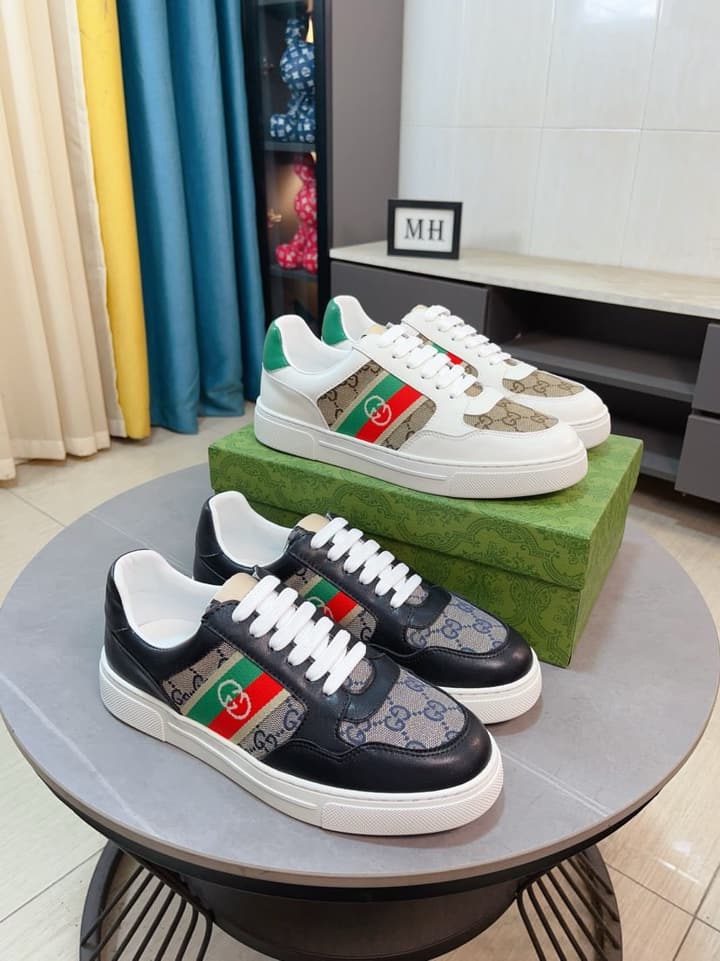Gucci New Season Casual Fashion Sneakers in Black With Web Stripe