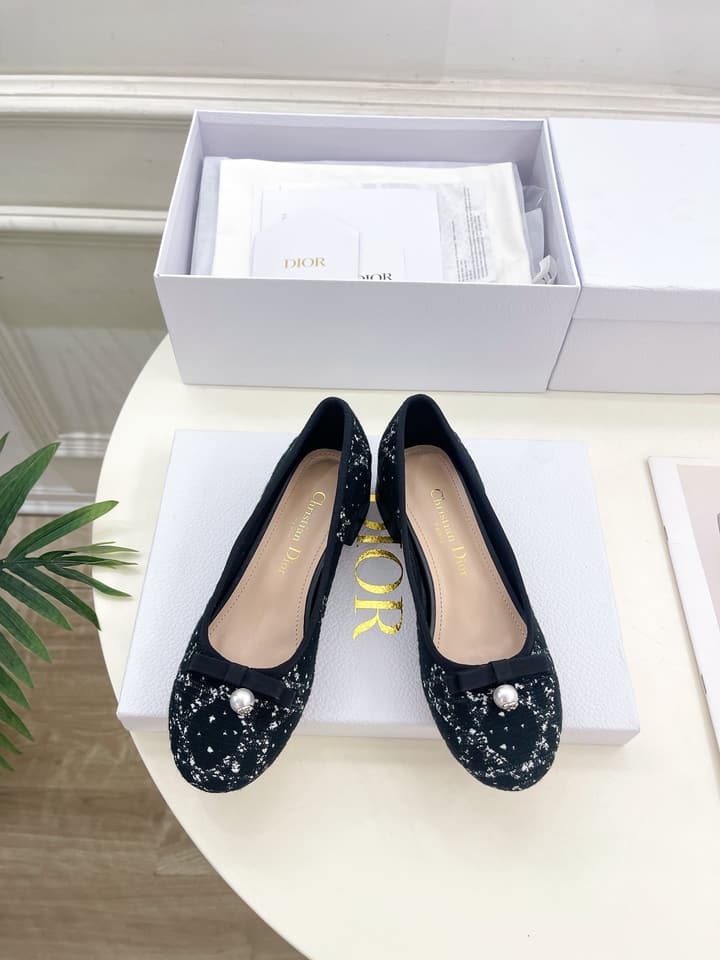 Dior Cannage Pearl Ballet Pumps – 2024 Early Spring Collection in Cream Mary Jane