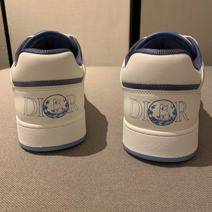 Dior B27 Uptown HYLTON NEL Limited Edition Low-Top Sneakers in White And Black