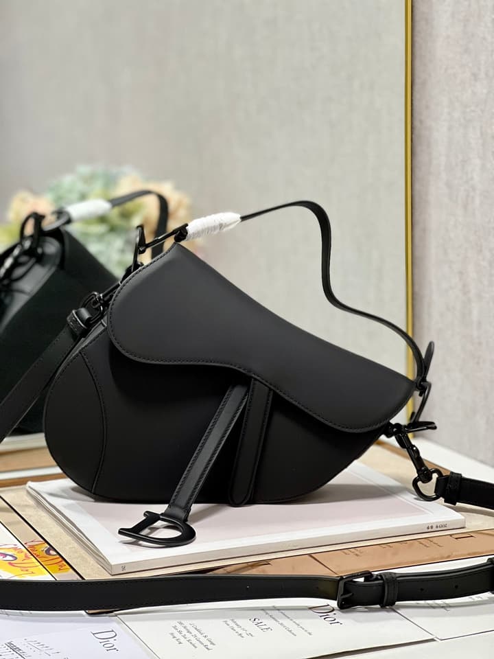 Dior Saddle Bag – Matte Black